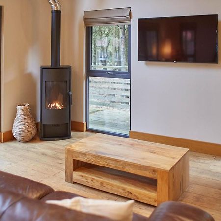 Host & Stay - Simon Howe Lodge Whitby Ngoại thất bức ảnh